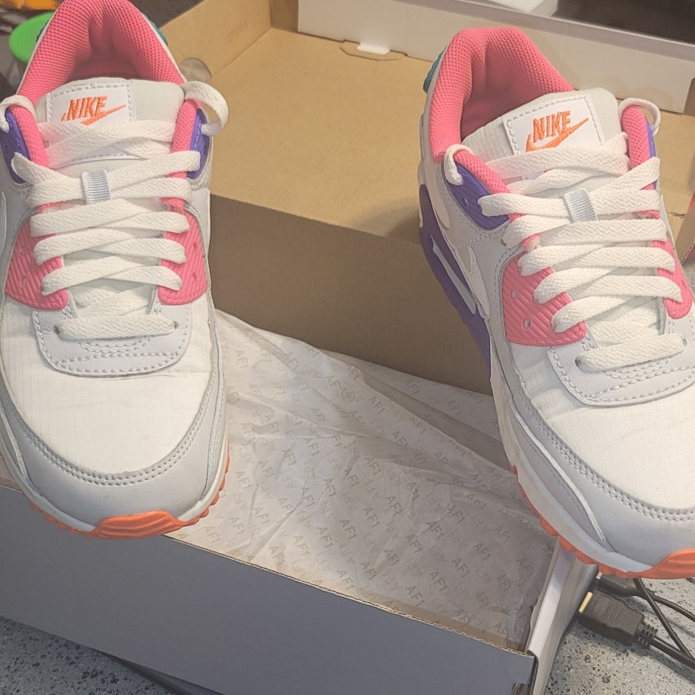 Nike Air Max 90